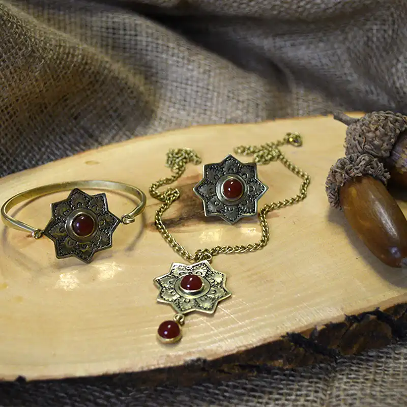 نیم ست زنانه مدل شمسه