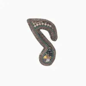 گل سینه زنانه طرح نت موسیقی کد TL05