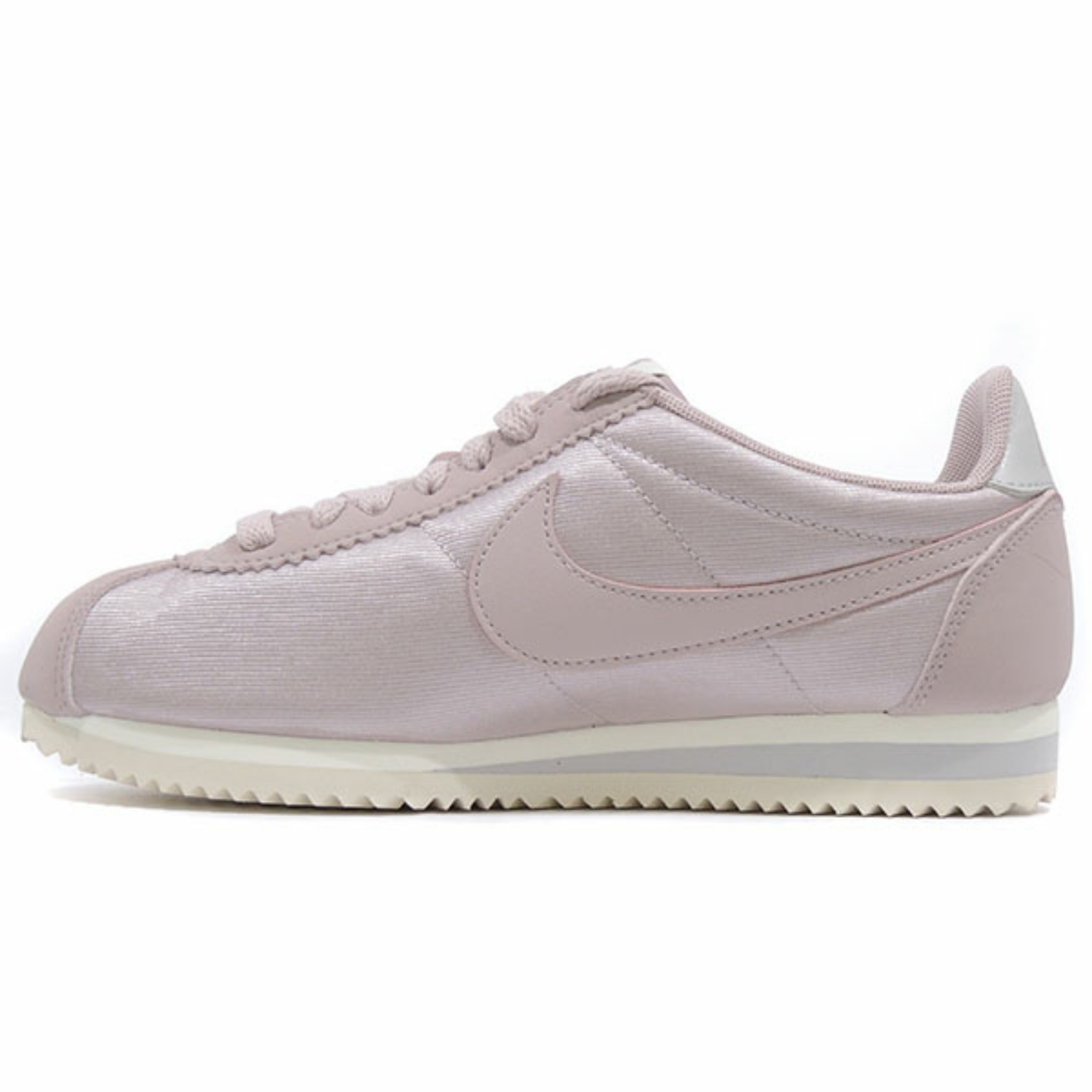 کفش راحتی زنانه نایکی مدل CLASSIC CORTEZ NYLON