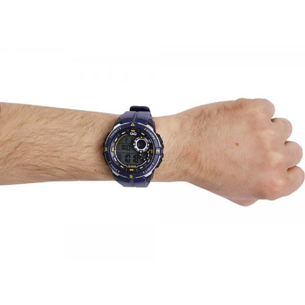 ساعت مچی دیجیتال مردانه کیو اند کیو مدل m175j003y ساعت مچی دیجیتال مردانه کیو اند کیو مدل m175j003y