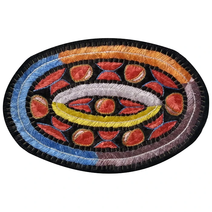 عکس شماره 2 : رومیزی سوزن دوزی کد mama10