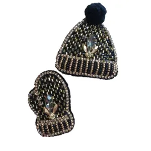 گل سینه زنانه کد 001 مجموعه 2 عددی