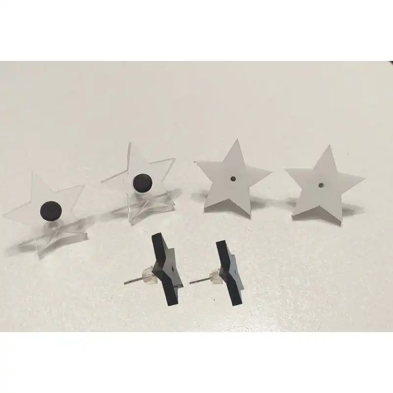 گوشواره زنانه طرح ستاره کد s01