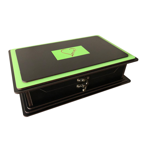 جعبه هدیه چوبی مدل j7