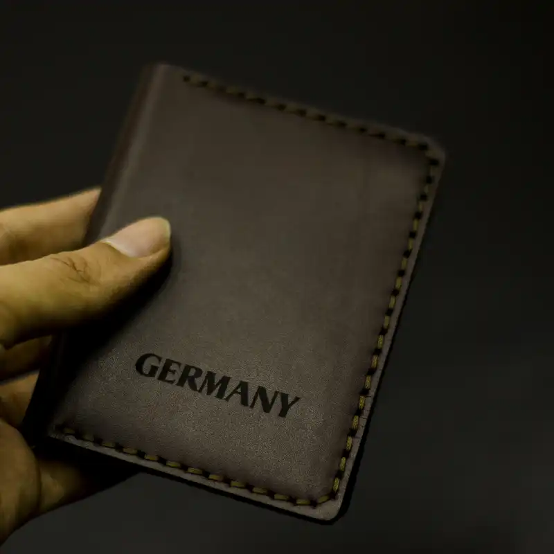 کیف پول چرمینه اسپرت طرح آلمان کد 9005