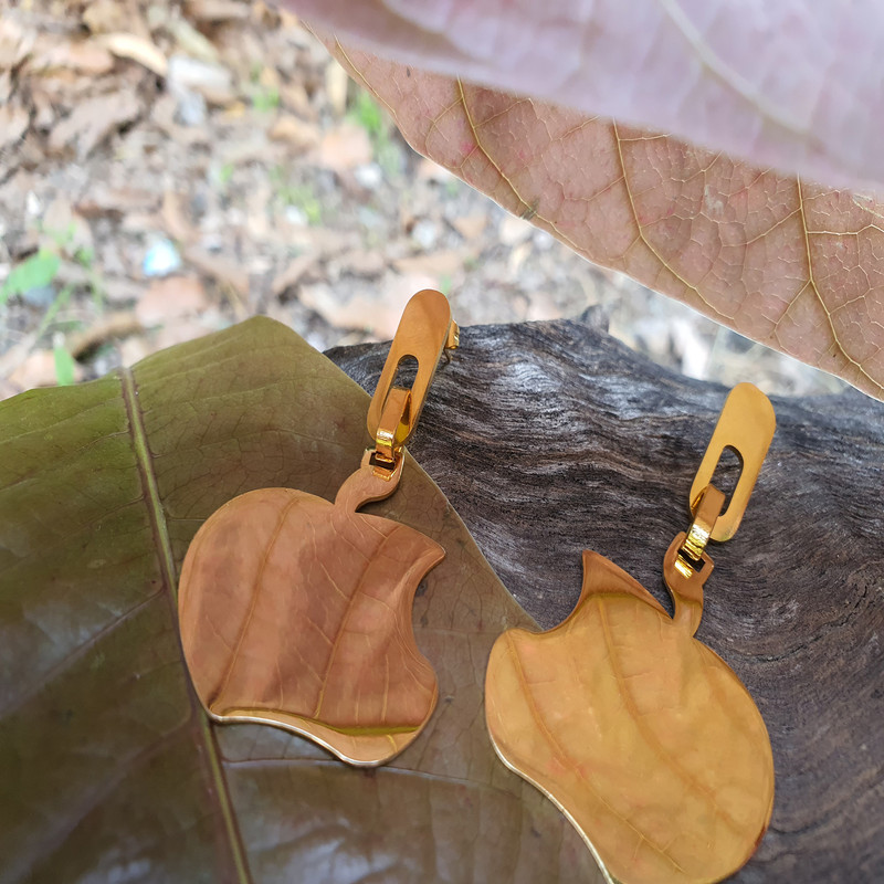 گوشواره زنانه طرح سیب کد GO1505 گوشواره زنانه طرح سیب کد GO1505