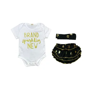 ست ۳ تکه لباس نوزاد کد ۷۱۱۱۰۰