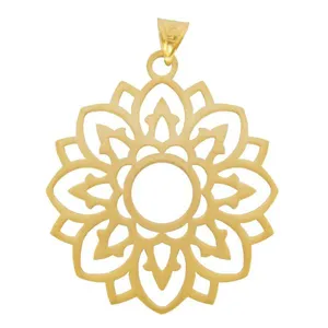 آویز گردنبند زنانه طرح اسلیمی کد W36