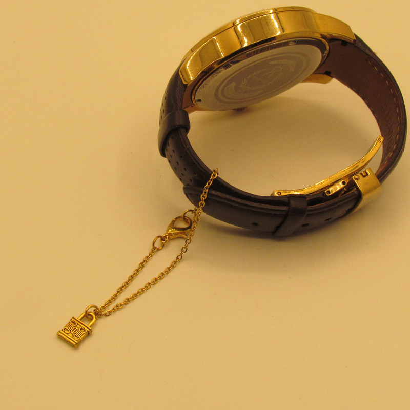 آویز ساعت زنانه طرح قفل آویز ساعت زنانه طرح قفل