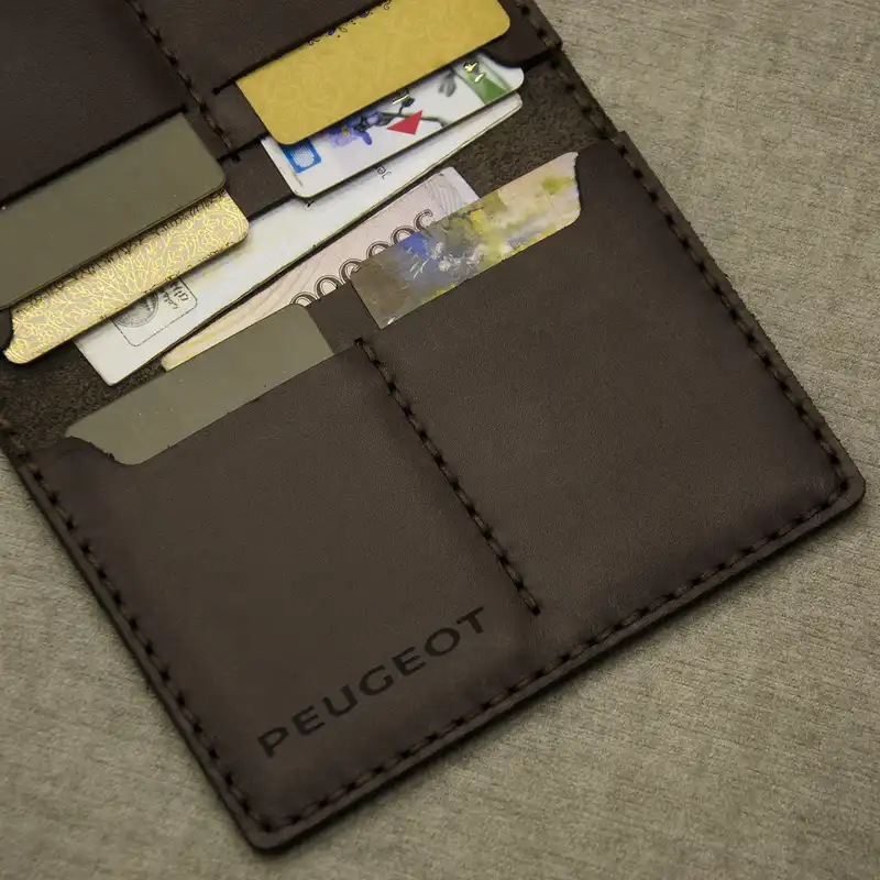 کیف مدارک چرمینه اسپرت طرح پژو کد 60024