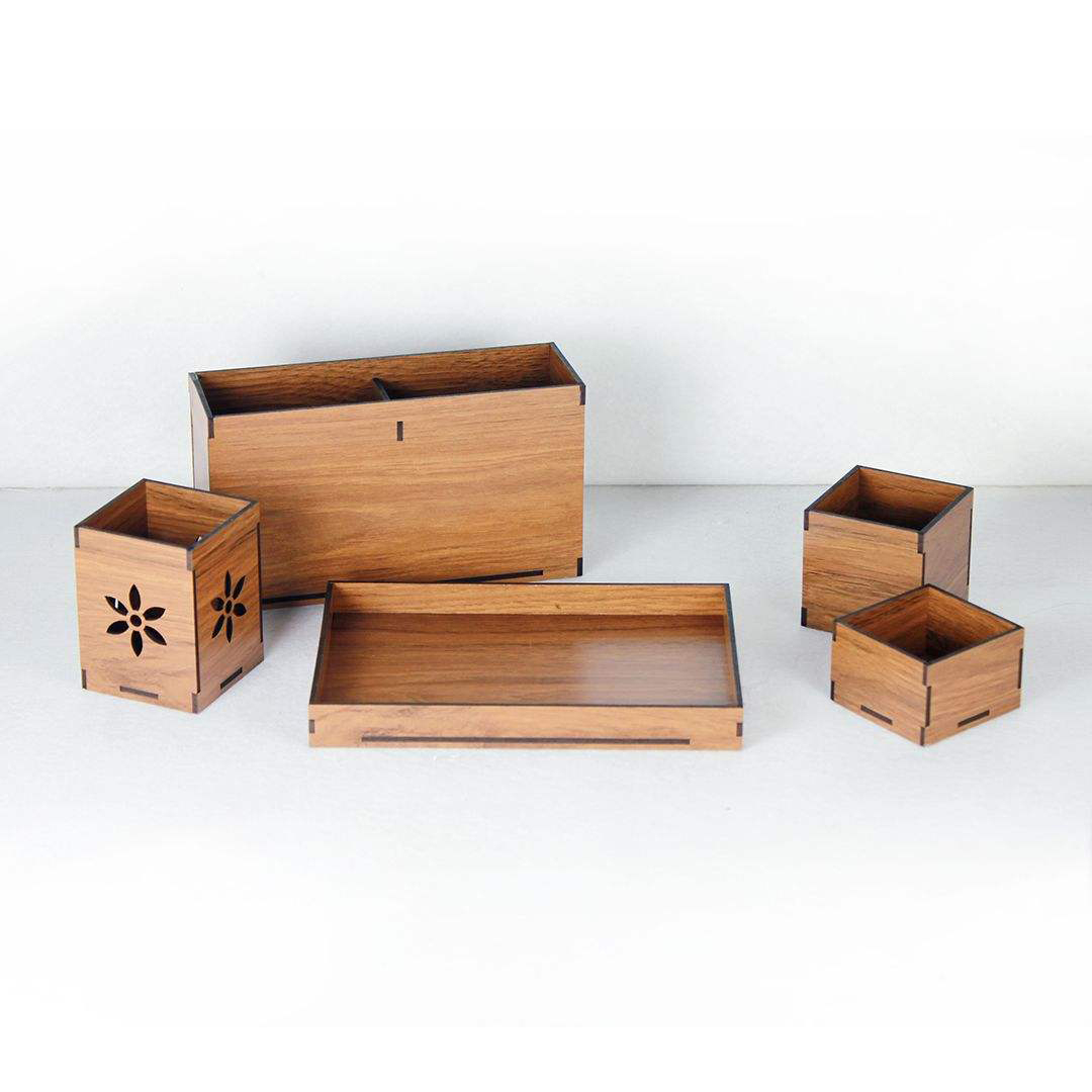 استند لوازم آرایشی کد LS030