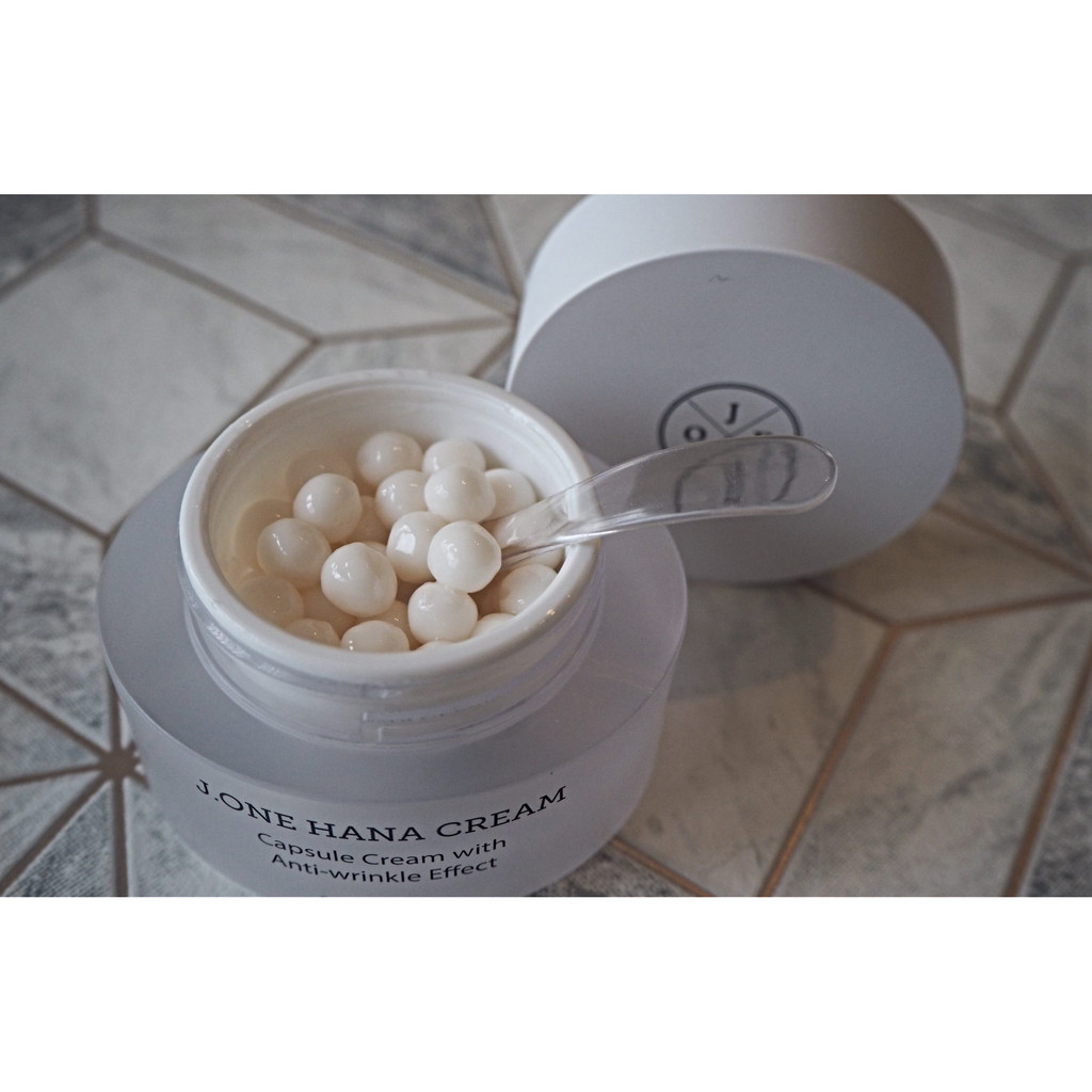 کرم ضد چروک جی وان مدل Hana Cream وزن 40 گرم کرم ضد چروک جی وان مدل Hana Cream وزن 40 گرم
