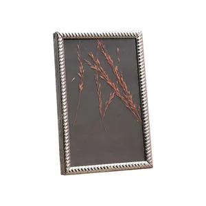 قاب عکس انگلیش هوم مدل Ashley-10 سایز 10×15 سانتی متر 