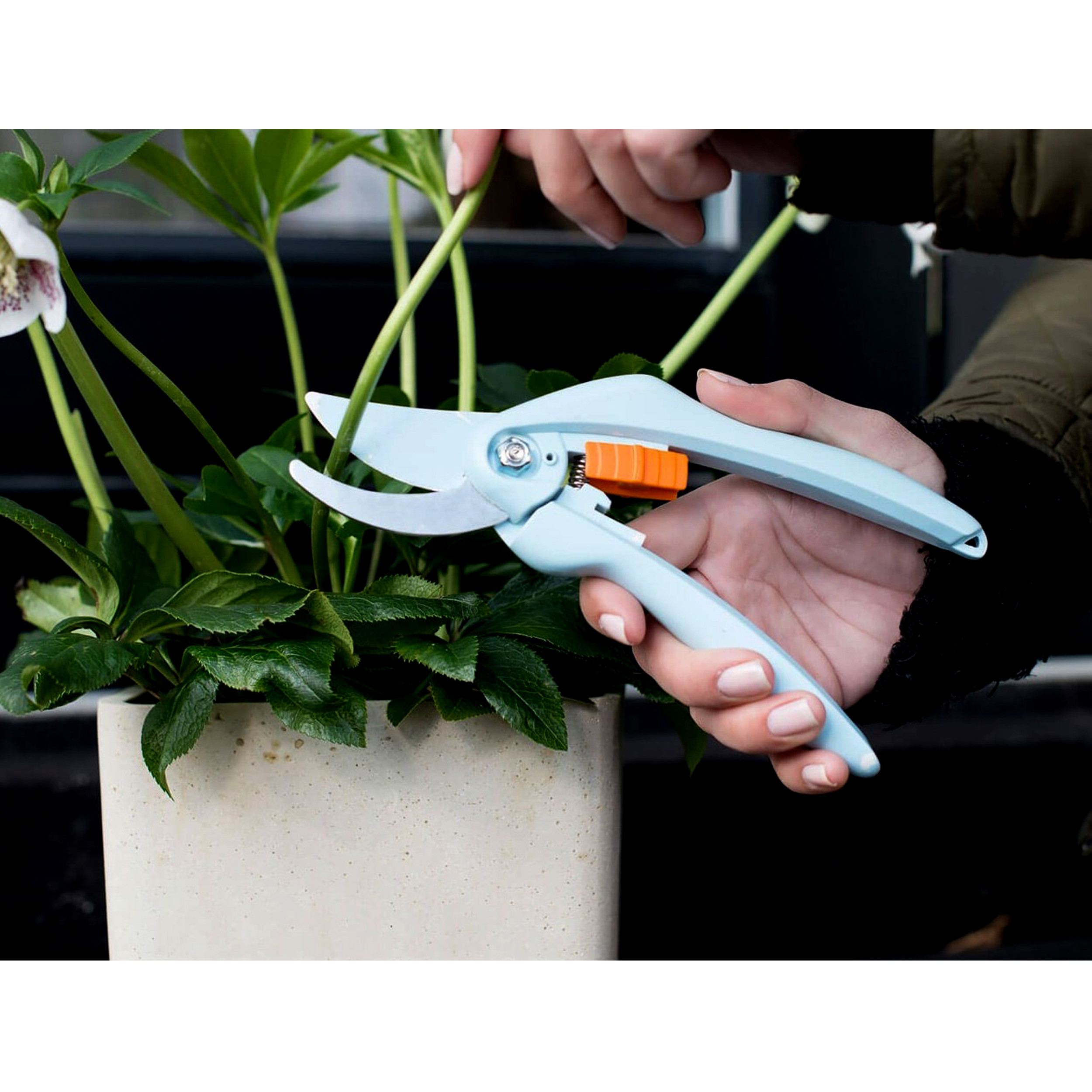 قیچی باغبانی فیسکارس مدل 111257