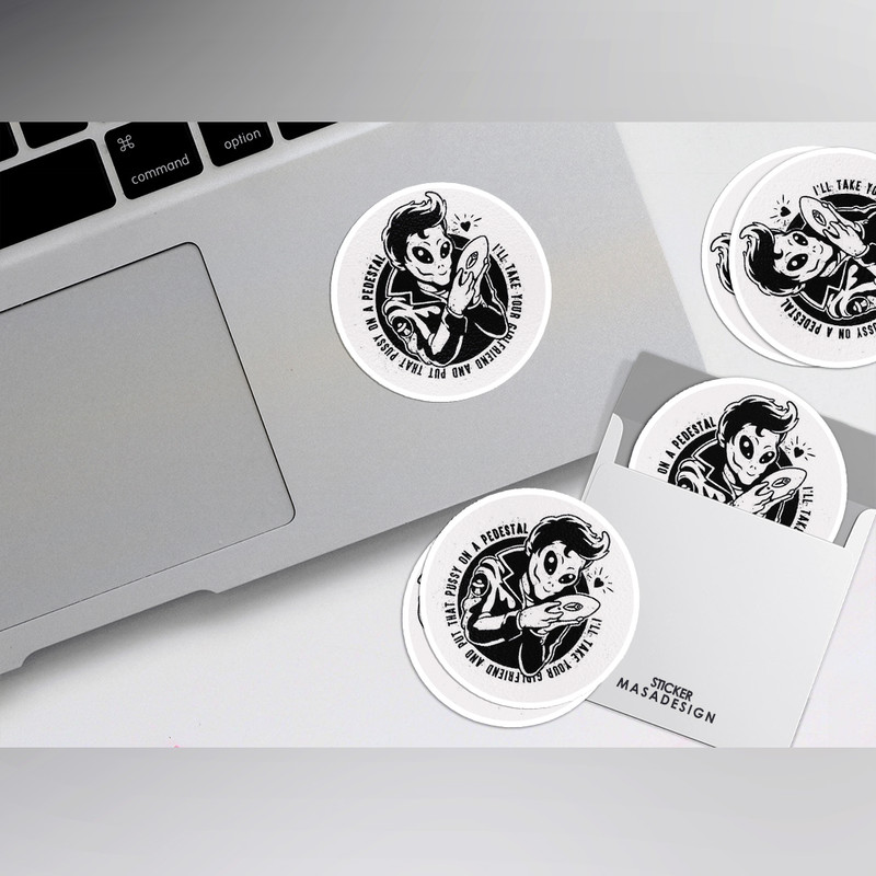 استیکر لپ تاپ ماسا دیزاین طرح آدم فضایی مدل STK926