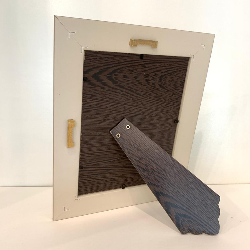 قاب عکس مدل 632-124-15-P401 سایز 16×21 سانتی متر