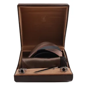 ست کراوات و دستمال گردن و دکمه سردست مردانه فرانکو فروزی کد K 84