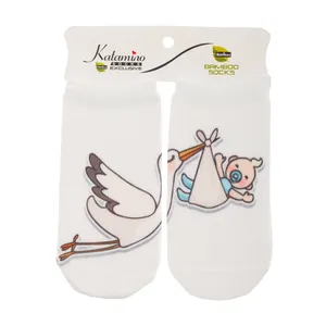  جوراب نوزاد کاتامینو طرح لک لک و بچه