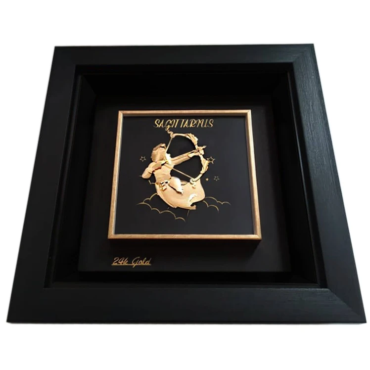 عکس شماره 2 : تابلو طلا کوب زرکات طرح ماه تولد آذر ماه مدل f115