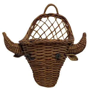 سبد حصیربافی مدل گاو کد C1