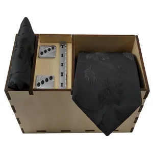 ست کراوات و دستمال جیب و دکمه سر دست مردانه کد 417