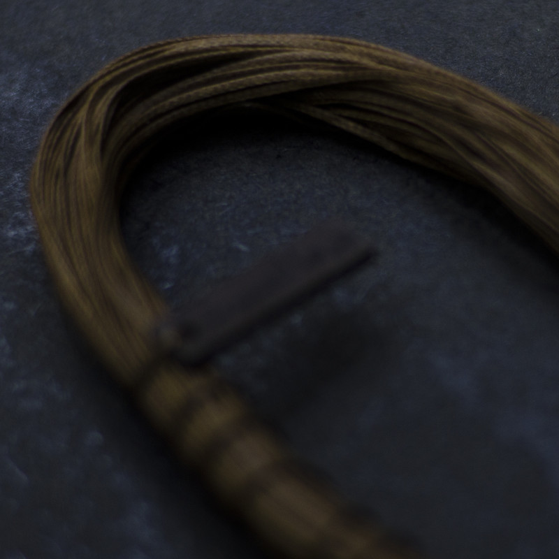 نخ موم دار چرما اسپرت کد 6006 طول 50 متر نخ موم دار چرما اسپرت کد 6006 طول 50 متر