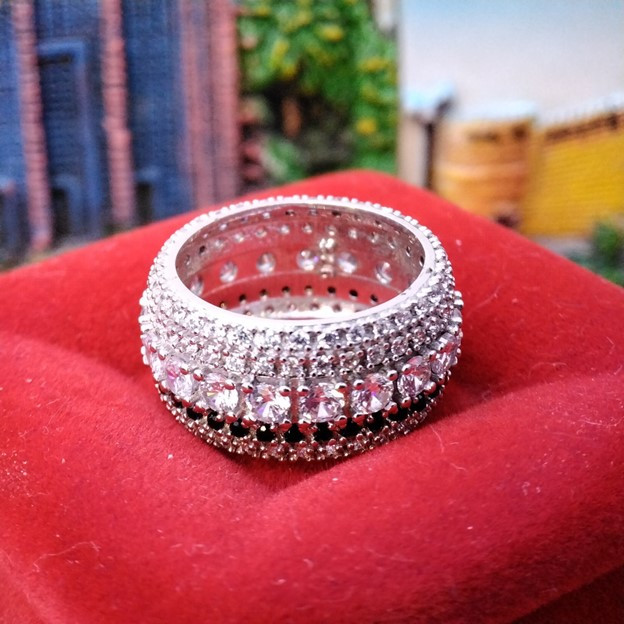 انگشتر نقره زنانه مدل glsr-15600