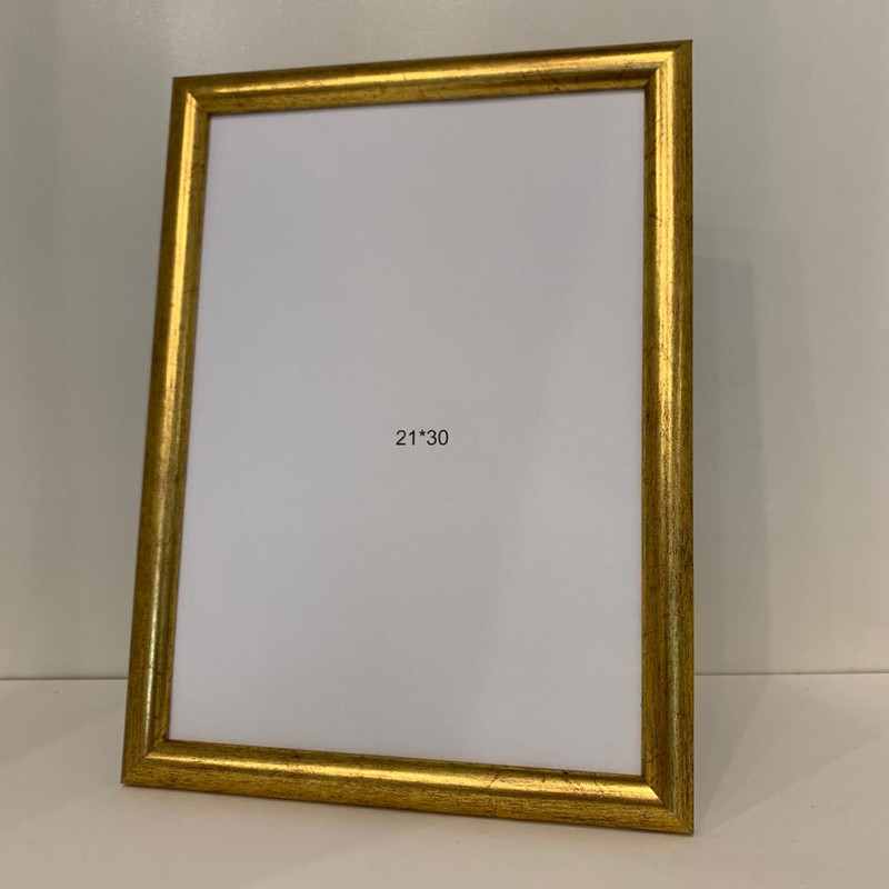 قاب عکس مدل 852-202-21-G سایز 20×30 سانتی متر