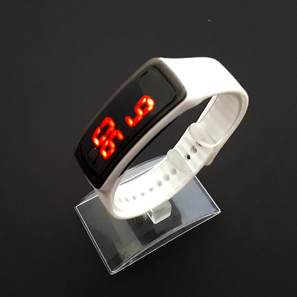 ساعت مچی دیجیتال مدل E6