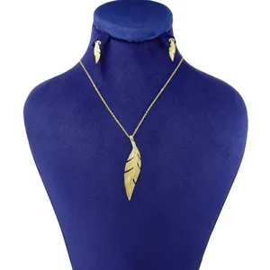 نیم ست طلا 18 عیار زنانه کانیار گالری کد N1472