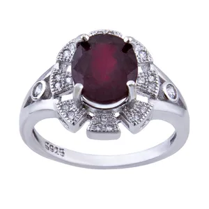 انگشتر نقره زنانه بازرگانی میلادی کد AWR-185