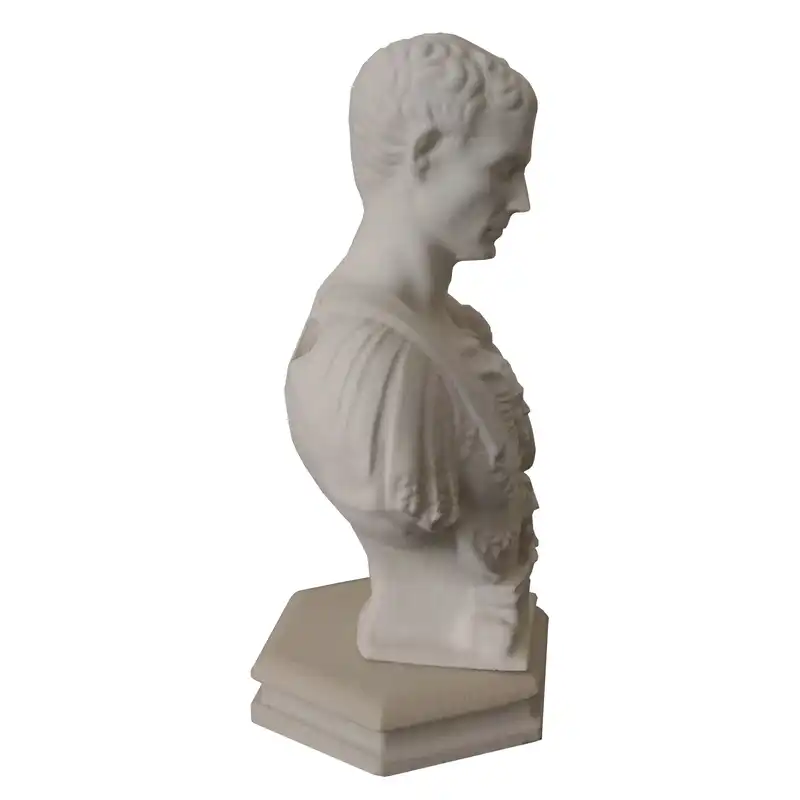 مجسمه طرح سزار مدل x1012