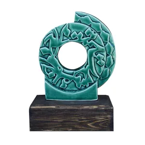 تندیس سرامیکی مدل نیست بر لوح دلم جز الف قامت یار کد H-1-B
