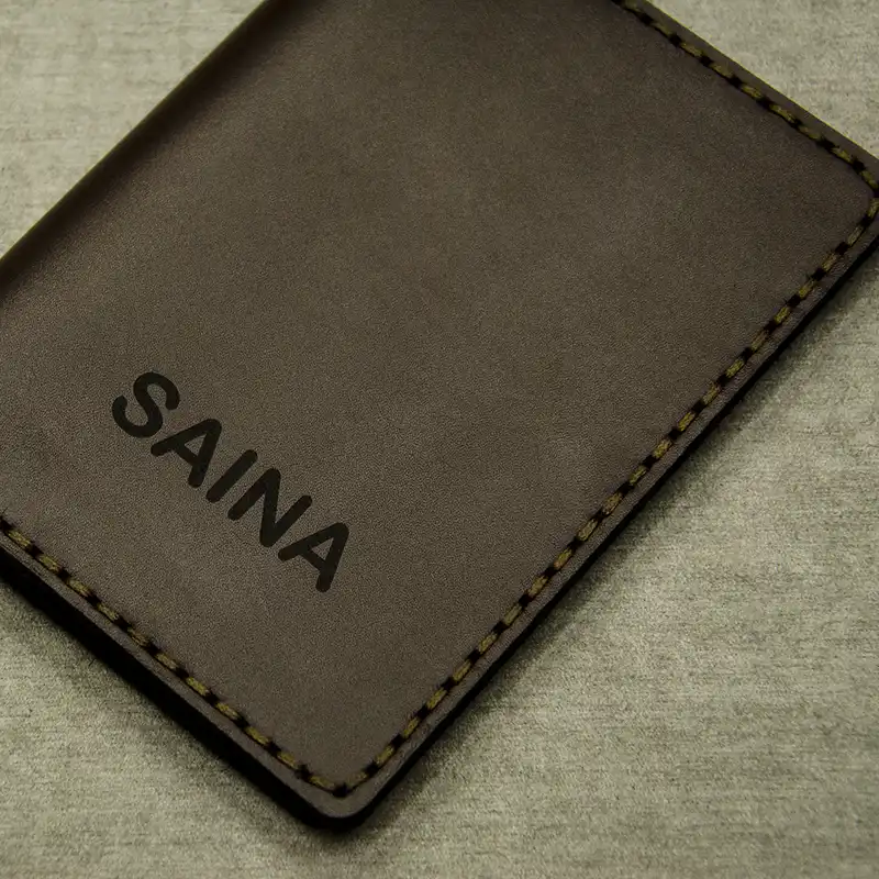 کیف مدارک چرمینه اسپرت طرح ساینا کد 81024
