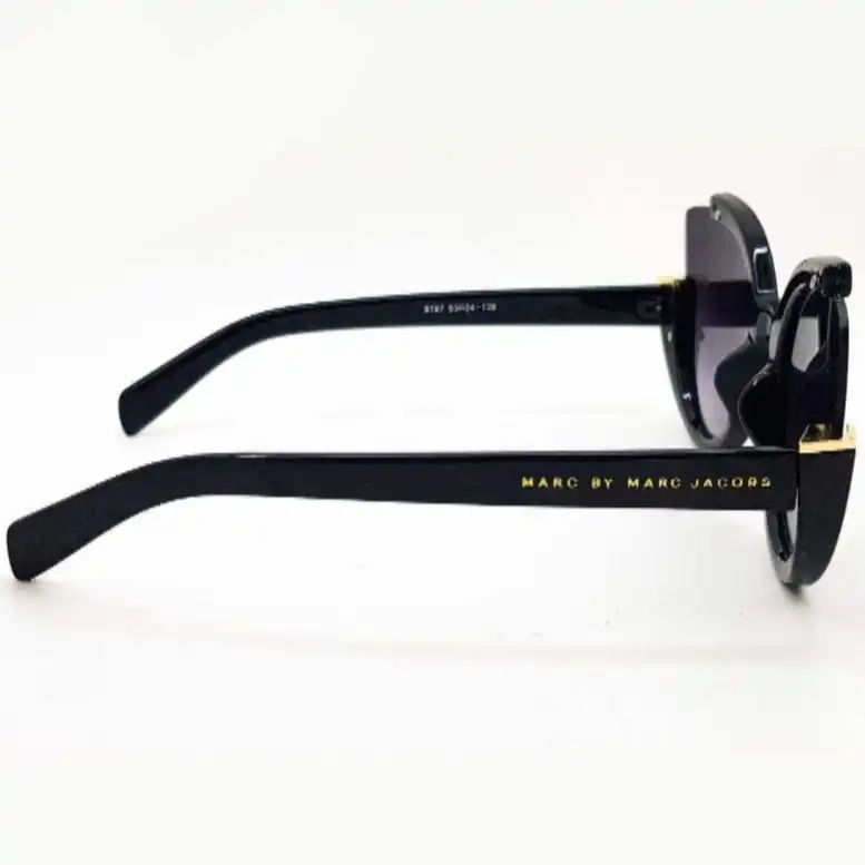 عینک آفتابی کد ۷۷۵۵