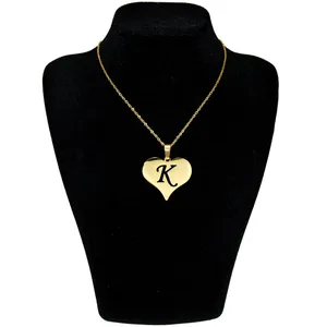 گردنبند زنانه طرح قلب و K کد u084
