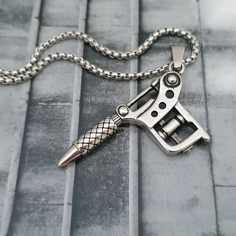 گردنبند لاکی ویش طرح دستگاه تاتو کد S-01