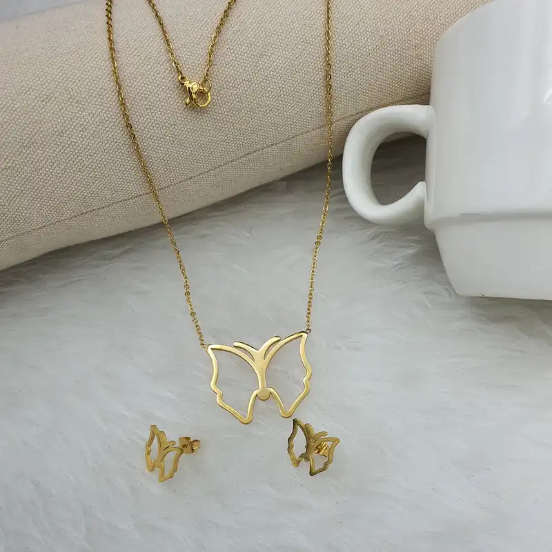 نیم ست زنانه طرح پروانه کد NS1224