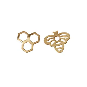 گوشواره طلا 18 عیار زنانه کانیار گالری کد 1522
