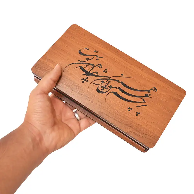 جعبه هدیه مدل پرچم عشق