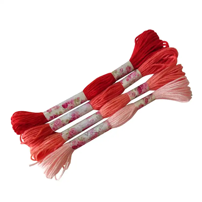 نخ گلدوزی کد s123 مجموعه چهار عددی