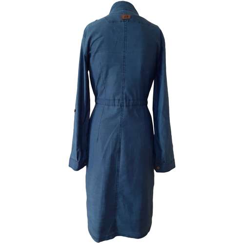 مانتو زنانه کد B9922 رنگ آبی
