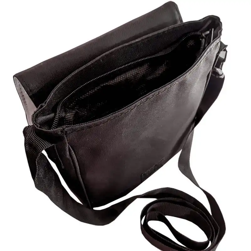 کیف دوشی پسرانه طرح Ben10 کد 1039