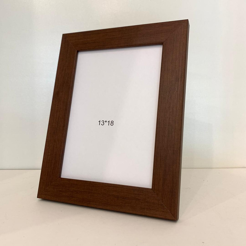 قاب عکس مدل 161-313-13-B سایز 13×18 سانتی متر قاب عکس مدل 161-313-13-B سایز 13×18 سانتی متر