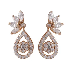 گوشواره طلا 18 عیار زنانه جواهری گاندی مدل 29485