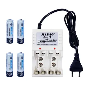  شارژر جیابائو مدل A-613 به همراه 4 باتری شارژی قلمی 