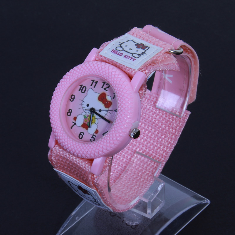 ساعت مچی عقربه ای بچگانه کد WHK-001 ساعت مچی عقربه ای بچگانه کد WHK-001