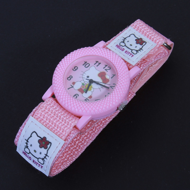 ساعت مچی عقربه ای بچگانه کد WHK-001 ساعت مچی عقربه ای بچگانه کد WHK-001