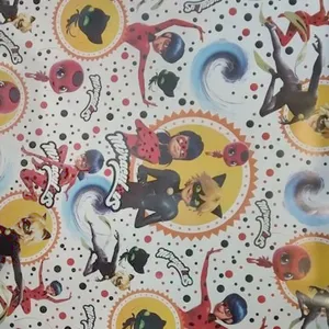 کاغذ کادو طرح کفش دوزک مدل Kd-22