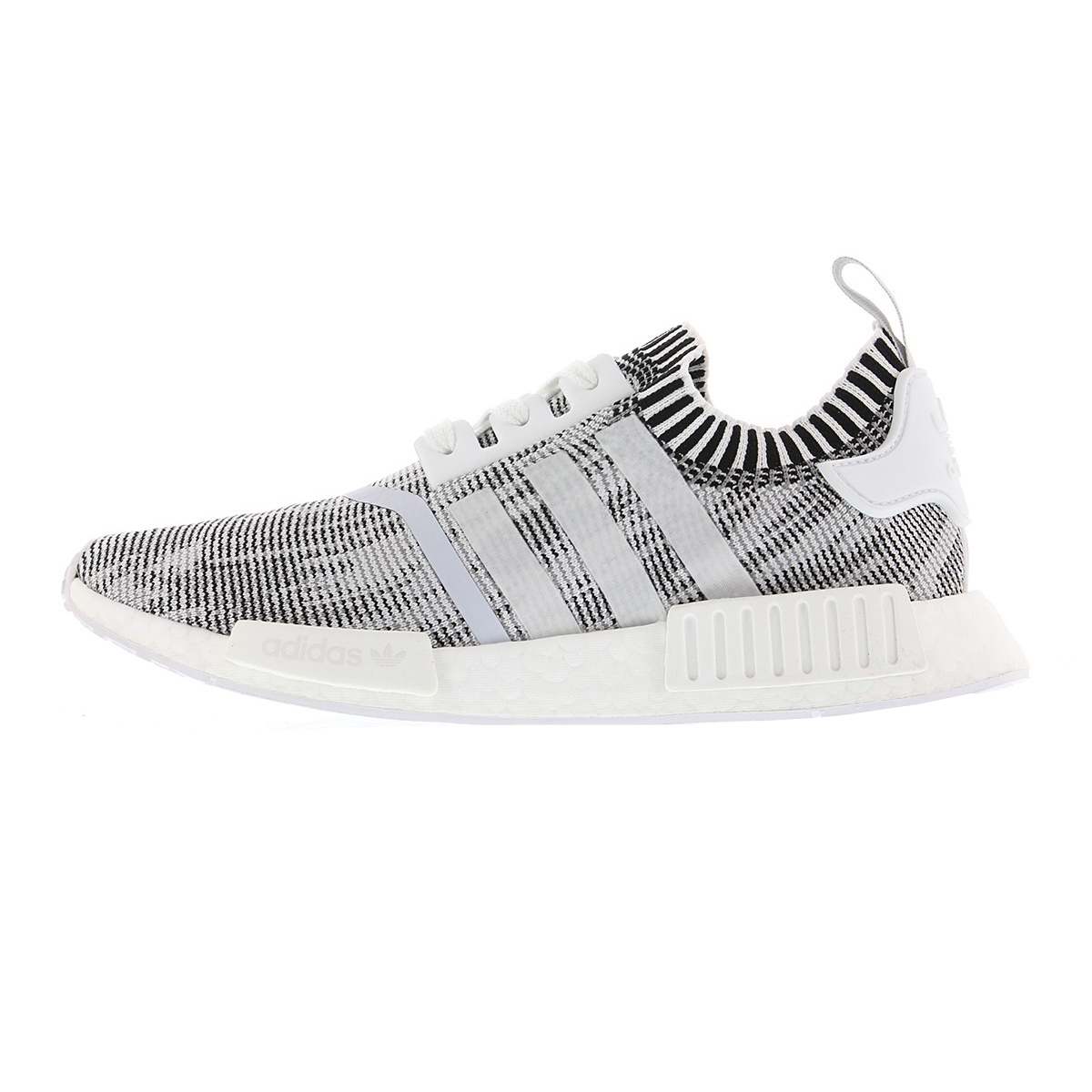 Nmd r1 hotsell primeknit men's